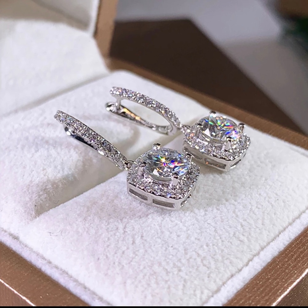 New Trendy Square Shape Drop Earrings Brilliant - Picture 4 of 4